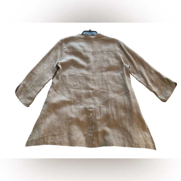 Multiples 100% Linen Long Sleeve Button Down Tunic Top. Size Small. - Picture 4 of 10